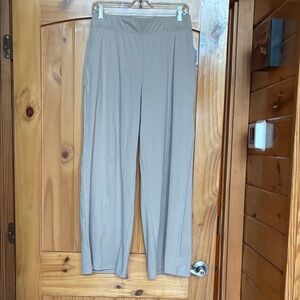 Old navy power soft go dry wide leg pants